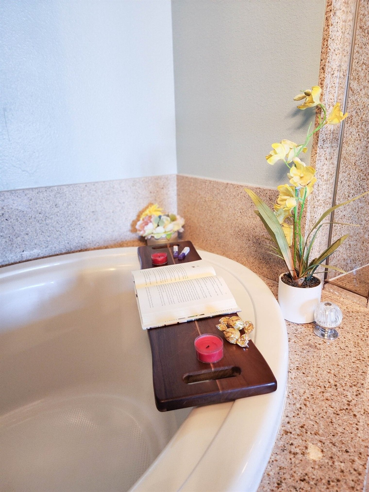 Building Photo - 102 Gulfside Ct