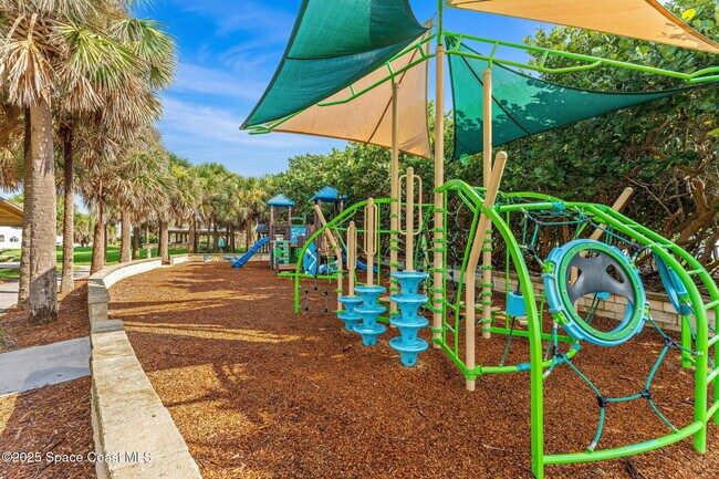 Building Photo - 1125 Jimmy Buffett Mem Hwy