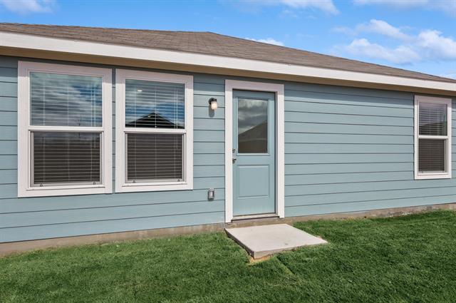 Building Photo - 2625 Kingsman Dr