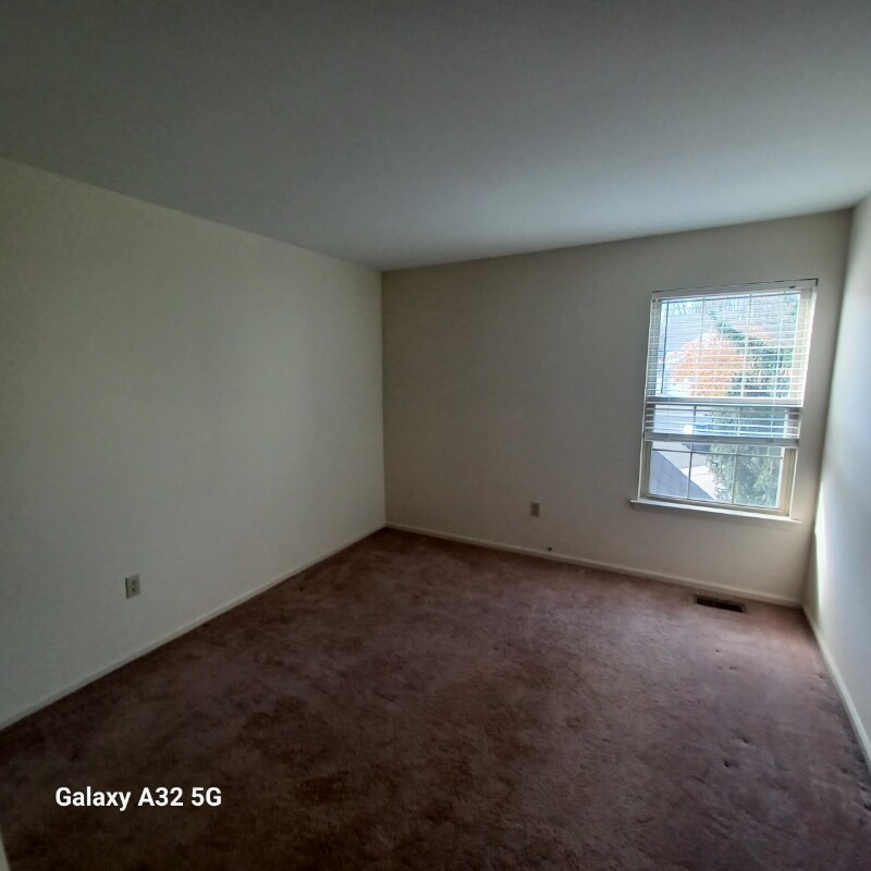 Building Photo - 113 Glennbrook Ct