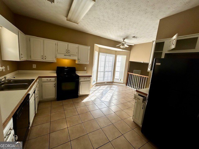 Building Photo - 4034 Robin Cir