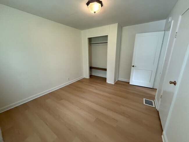 Building Photo - 700 N Kettner Dr