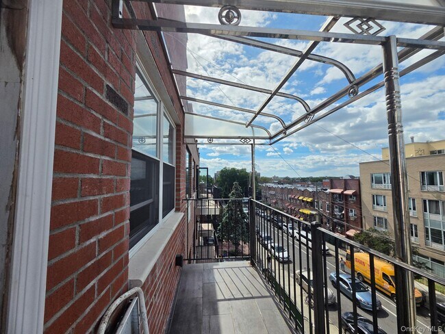 Building Photo - 40-43 97th St