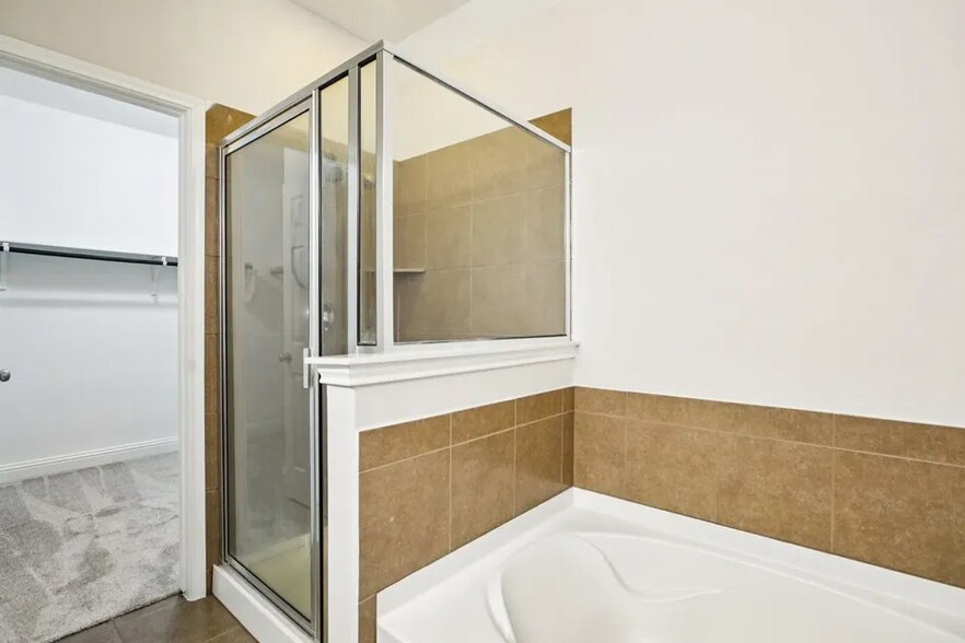 Building Photo - 19717 Shinning Isle Run