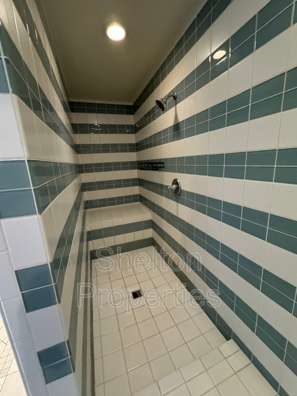 Building Photo - 20712 W Park Meadows Dr