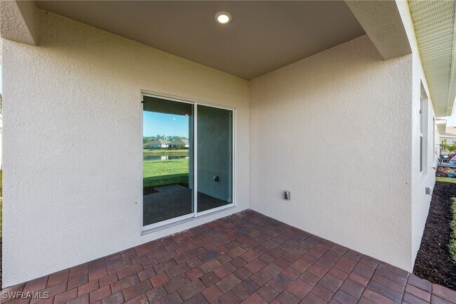 Building Photo - 3639 Crosswater Dr