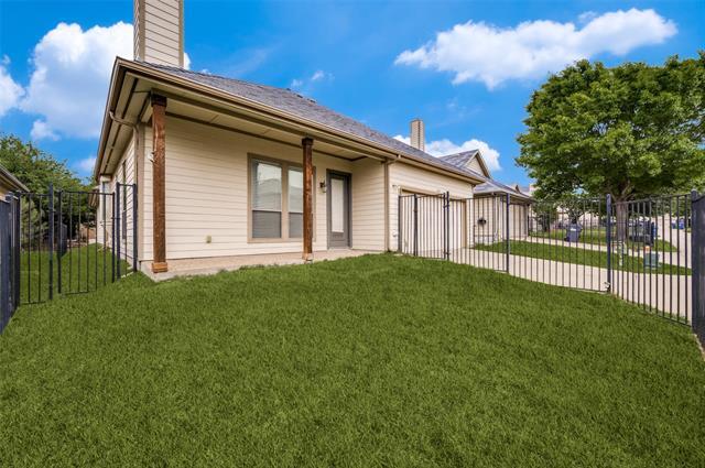 Building Photo - 8009 Texian Trail