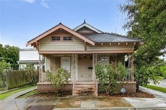 Building Photo - 4901 Willow St