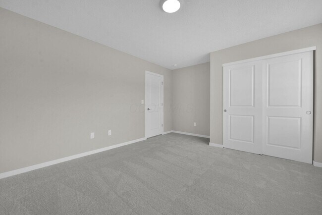 Building Photo - 5515 Fawnsbury Ct