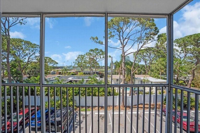 Building Photo - 2755 Coconut Bay Ln