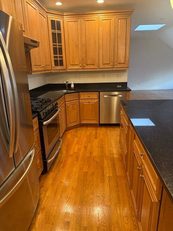 Building Photo - 103 Sewall Ave