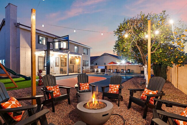 Building Photo - 7157 W Windrose Dr