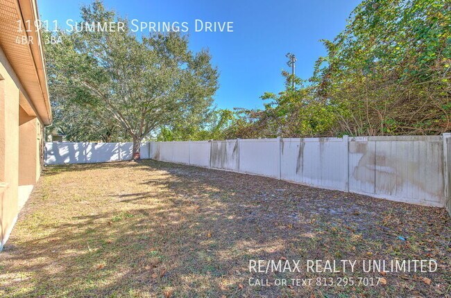 Building Photo - 11911 Summer Springs Dr