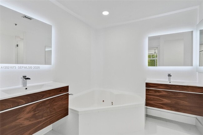 Building Photo - 9725 NW 52nd St