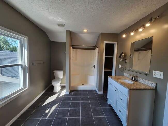 Building Photo - Spring Into Savings With Only A $100 Deposit !!