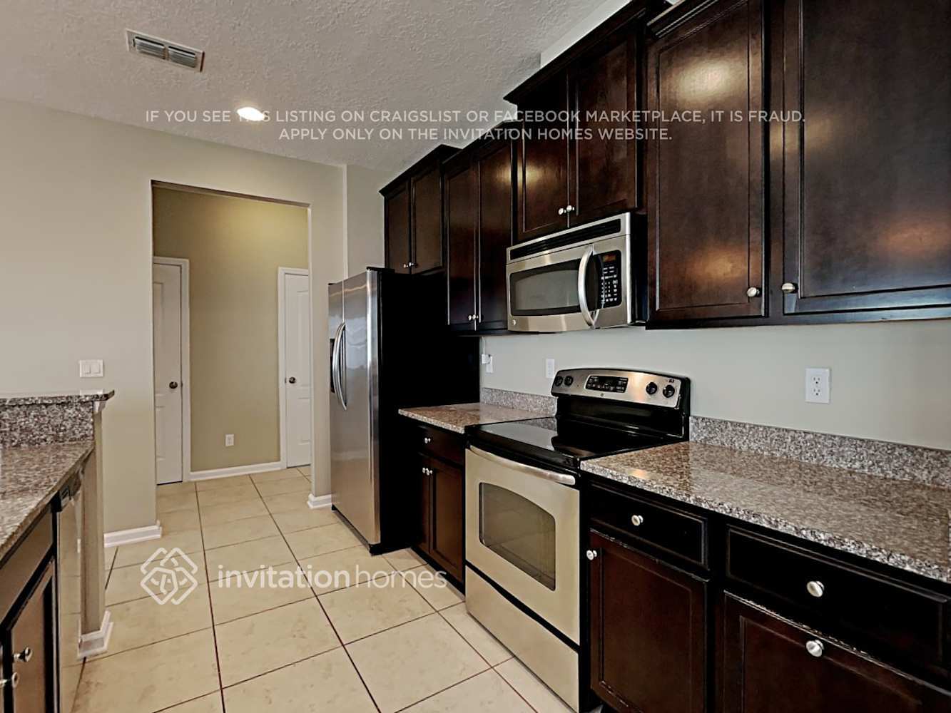 Building Photo - 516 Southwood Way