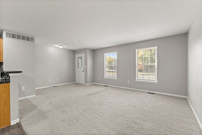 Building Photo - 13033 Turnberry