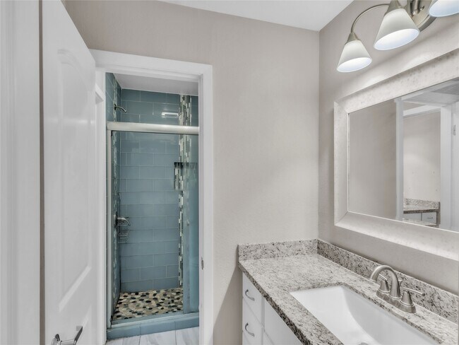 Building Photo - 7044 S Dairy Ashford Rd