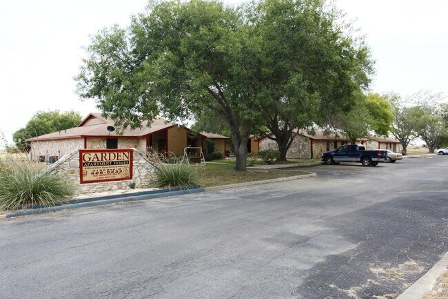 Primary Photo - Garden Apartment Homes