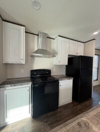 Building Photo - 5705 Hicks Ln