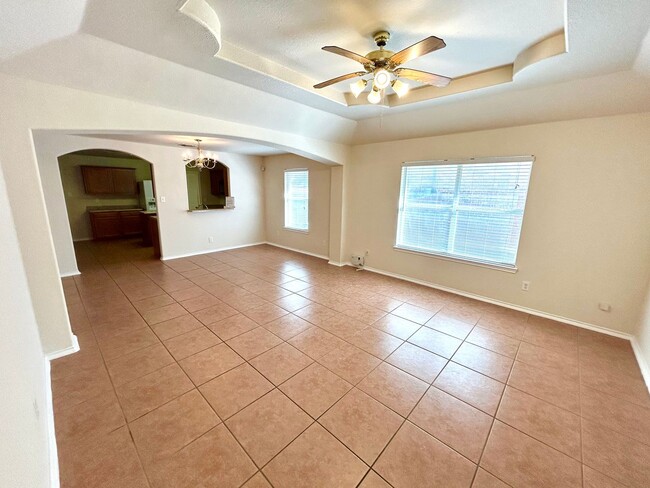Building Photo - **MOVE IN SPECIAL** Welcome Home to Comfor...