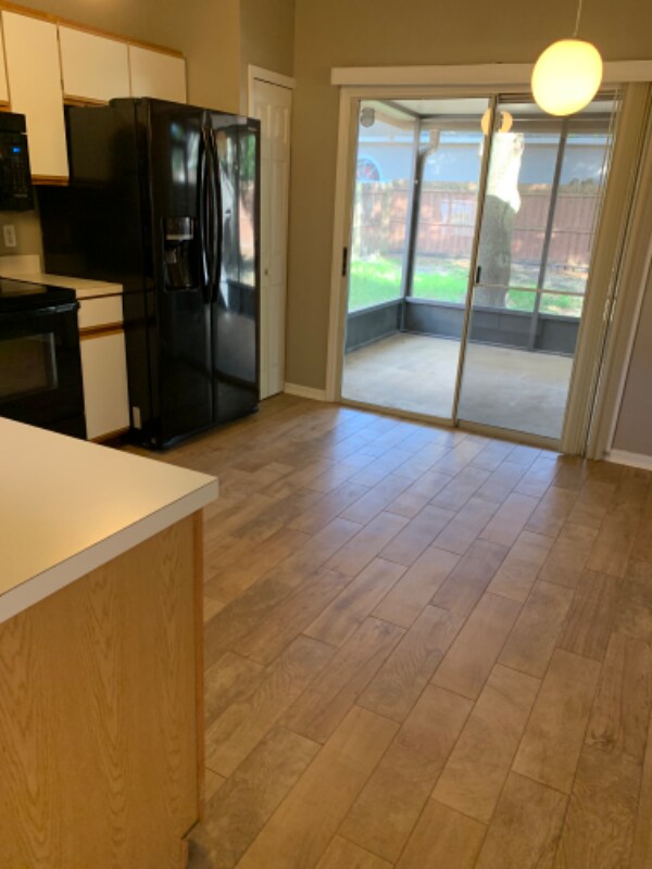 Building Photo - 659 Brightview Dr