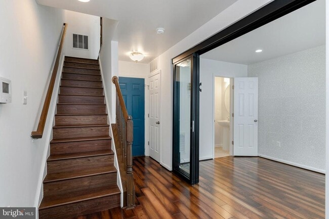 Building Photo - 12504 Rustic Rock Ln
