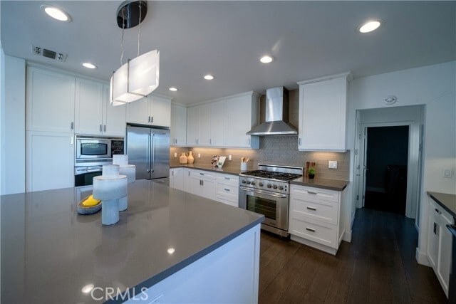 Building Photo - 753 Claymont Dr