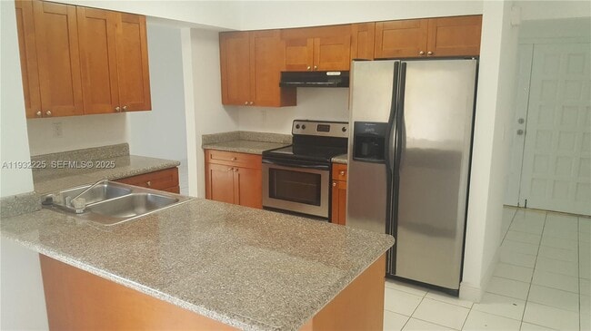 Building Photo - 11860 SW 92nd Ln