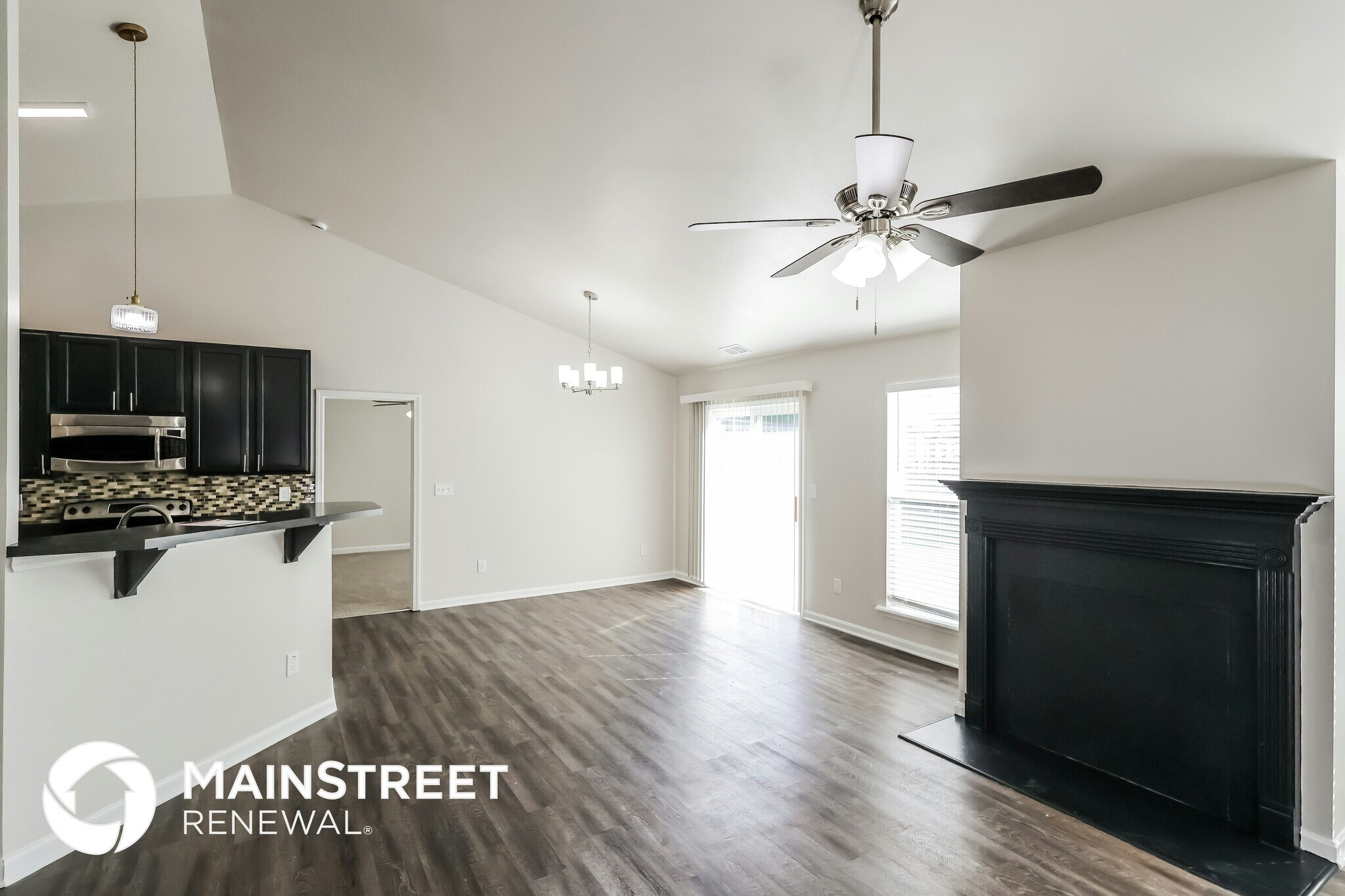 Building Photo - 7003 Hollow Oaks Dr