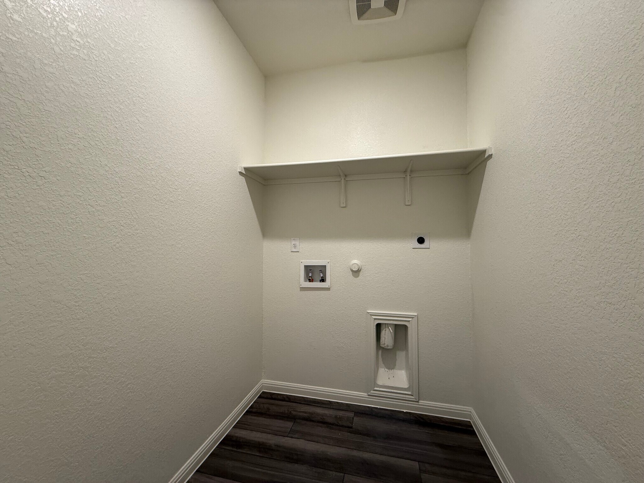 Washer / Dryer Connection - 195 Parkers Pond Path