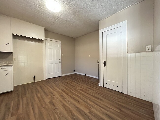Building Photo - 2-Bedroom Home with Spacious 1267 Sq Ft in...