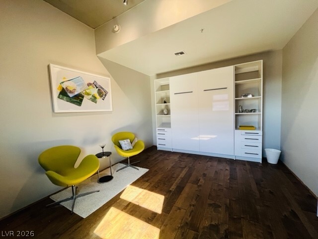 Building Photo - 353 E Bonneville Ave