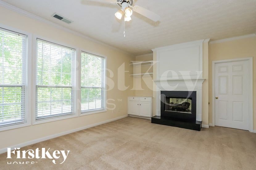 Building Photo - 3526 Butler Springs Trace