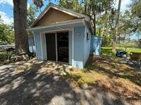 Building Photo - 622 N Beach St