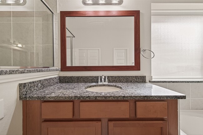 Building Photo - 17506 Waeback Dr