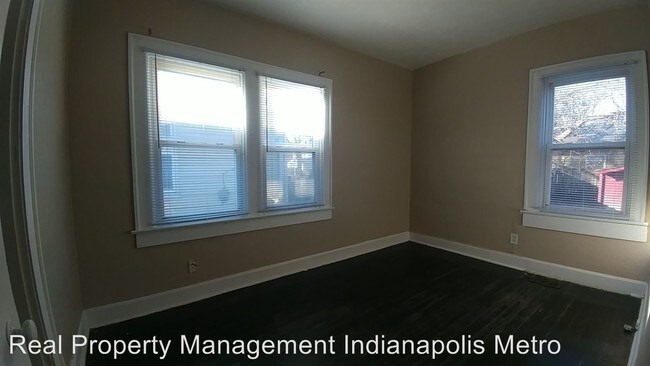 Building Photo - 2 br, 1 bath House - 668 N Temple Ave.