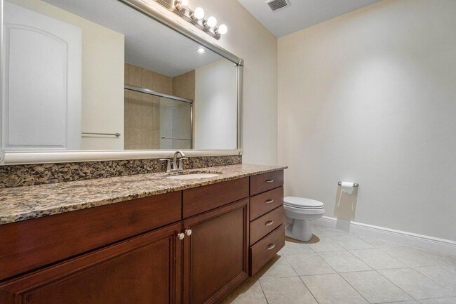 Building Photo - 8429 Cocoplum Sound Ln