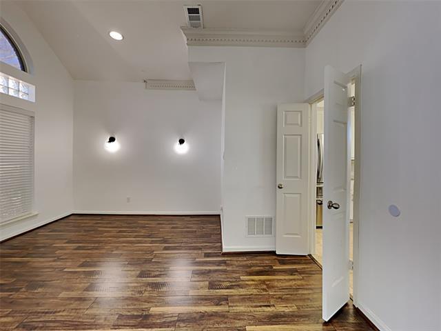 Building Photo - 4322 Duck Pond Ln