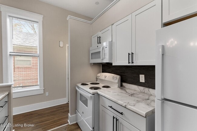 Building Photo - 408 Dr W. J. Hodge St