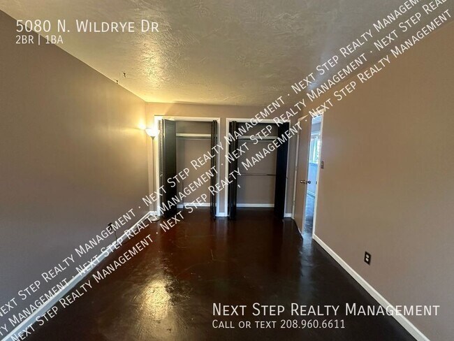Building Photo - 5080 Wildrye Dr