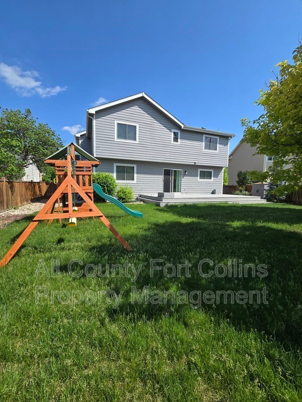 Building Photo - 2248 Smallwood Dr