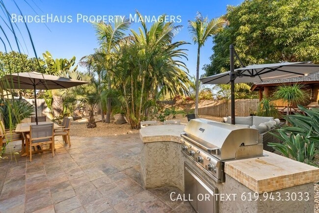 Building Photo - 3214 Mira Mesa Ave