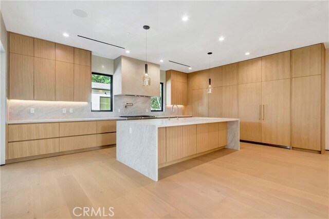 Building Photo - 5149 Beeman Ave