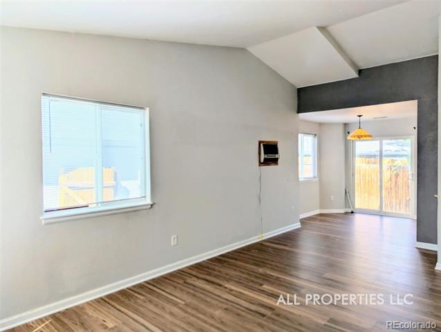 Building Photo - 1617 W 39th Ave