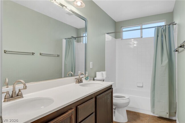 Building Photo - 3069 Regal Cove St