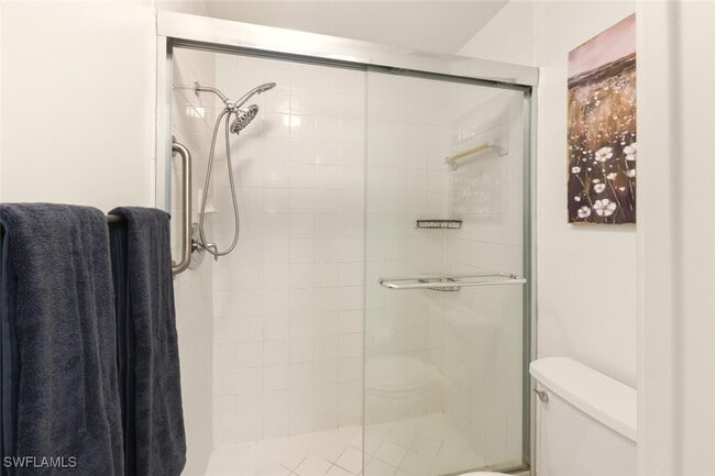 Building Photo - 871 Tanbark Dr