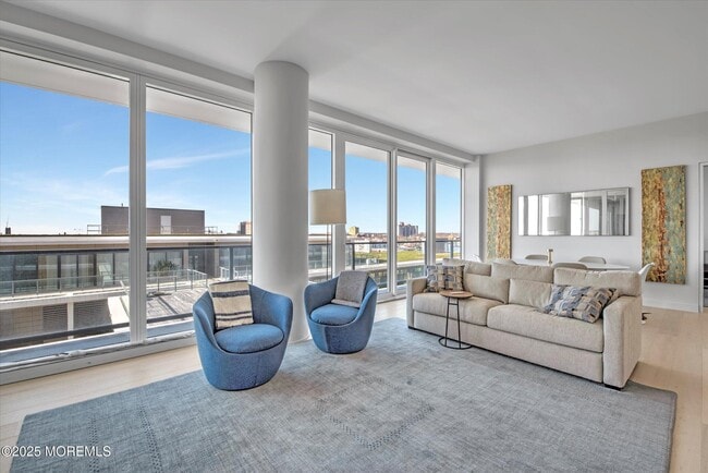 Building Photo - 1101 Ocean Ave N