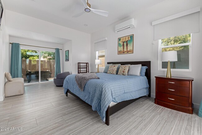 Building Photo - 11401 N 45th Pl