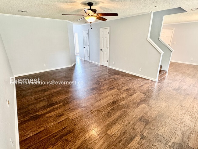 Building Photo - 1604 S Kalanchoe Ave W